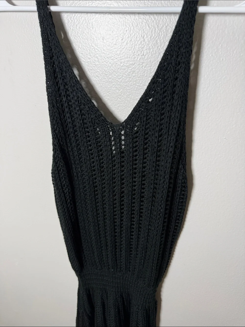Cupshe Black Knit V-Neck Mini Dress Size Medium New!